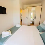 Tonka By Interhome בית נופש Nova Vas (Porec)