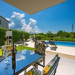 בית נופש Tonka By Interhome Nova Vas (Porec)