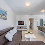 Tonka By Interhome Nova Vas (Porec)