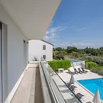 Tonka By Interhome בית נופש Nova Vas (Porec)