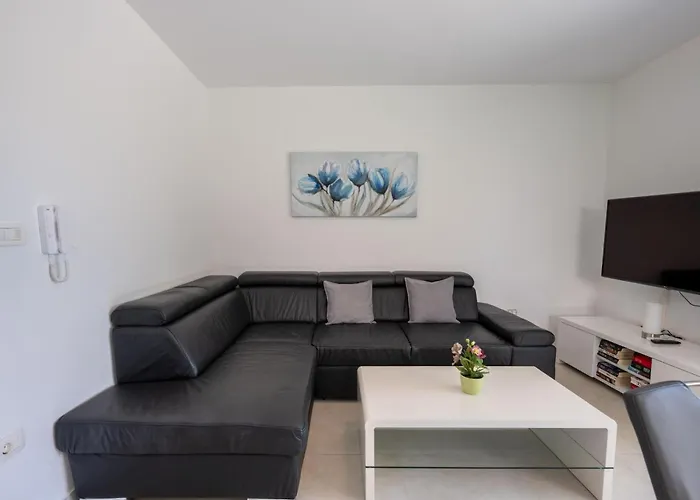 Tonka By Interhome Nova Vas (Porec)