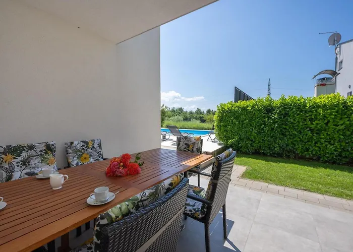 Tonka By Interhome Nova Vas (Porec)