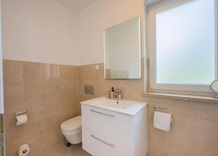 Tonka By Interhome Ferienhaus Nova Vas (Porec)