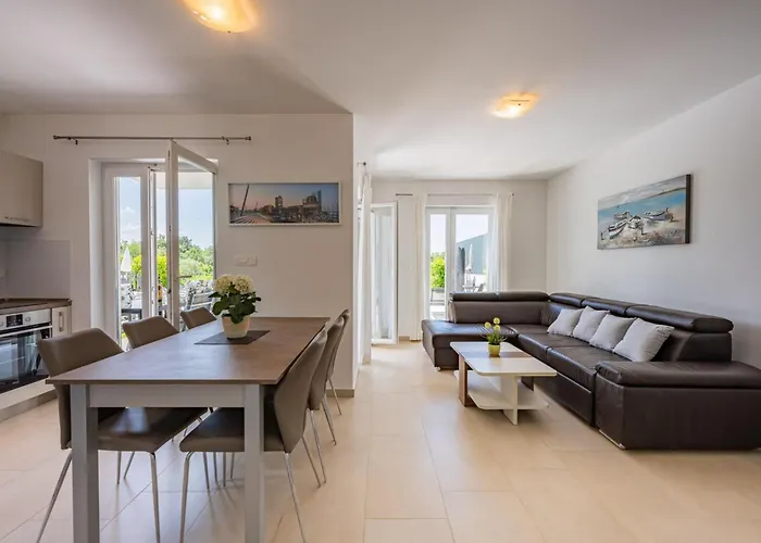 Tonka By Interhome * Nova Vas (Porec)