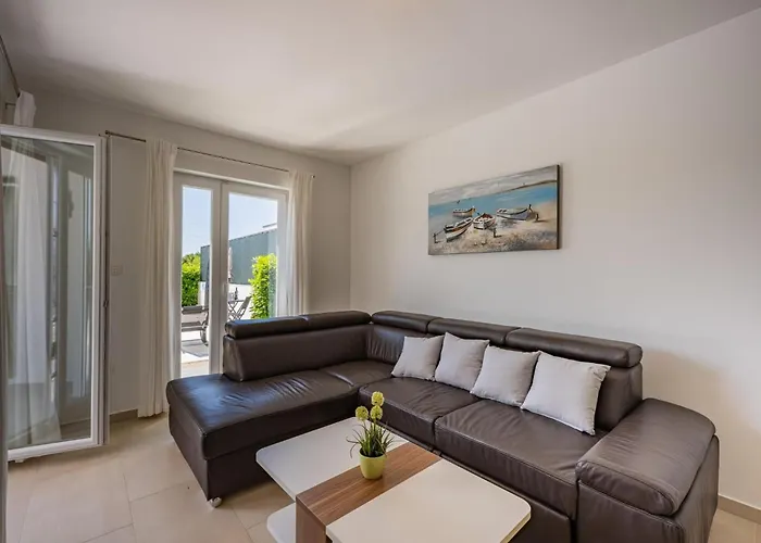 Ferienhaus Tonka By Interhome Nova Vas (Porec)