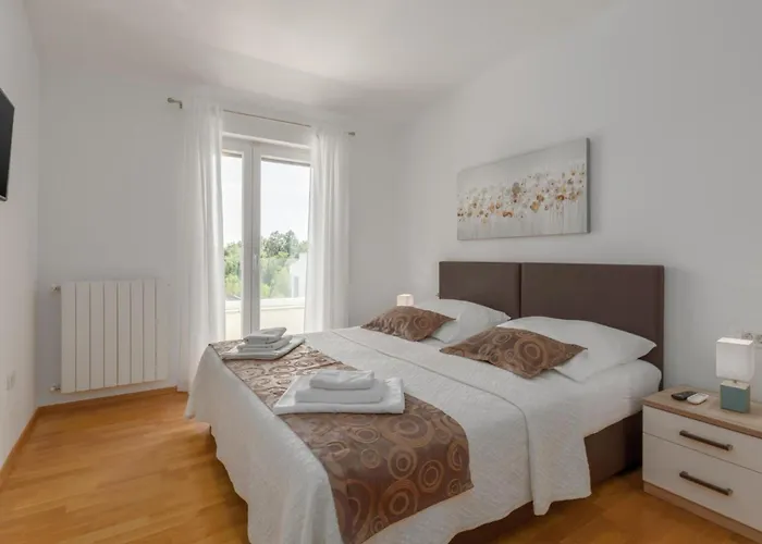 Tonka By Interhome * Nova Vas (Porec)