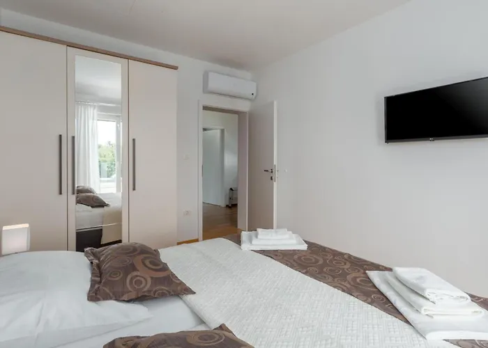 Tonka By Interhome Nova Vas (Porec)